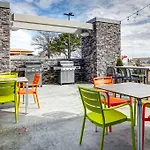 Home2 Suites By Hilton Tulsa Airport