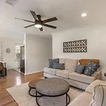Modernnest-Ks Bed And Fire Pit