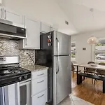 Modernnest-Ks Bed And Fire Pit