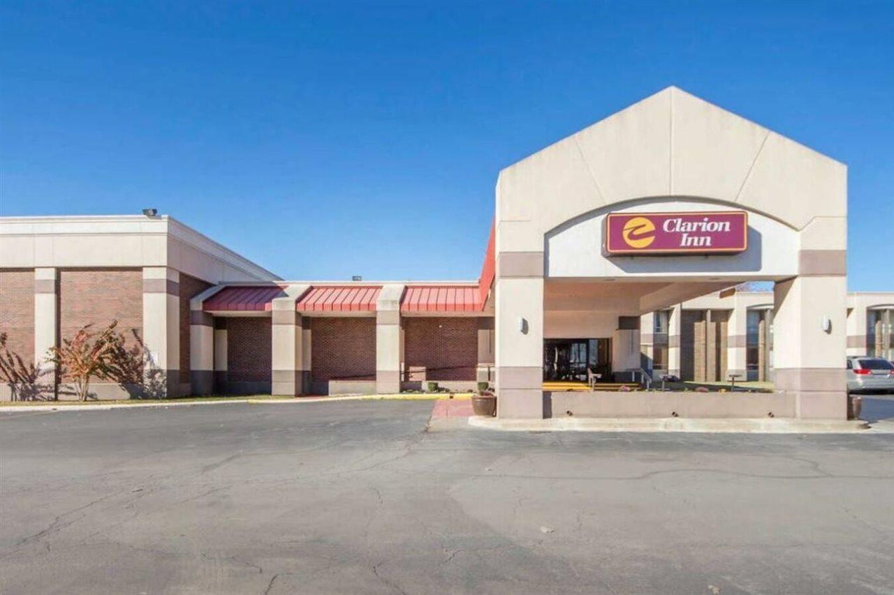 Clarion International Airport 3* Tulsa