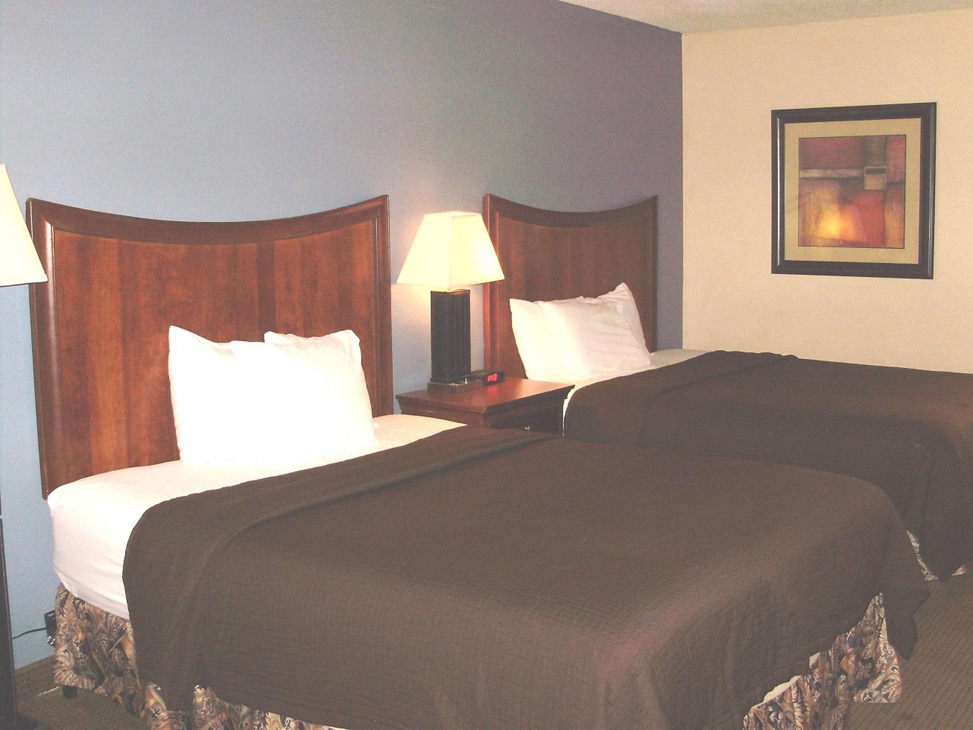 Trade Winds Motel 3*