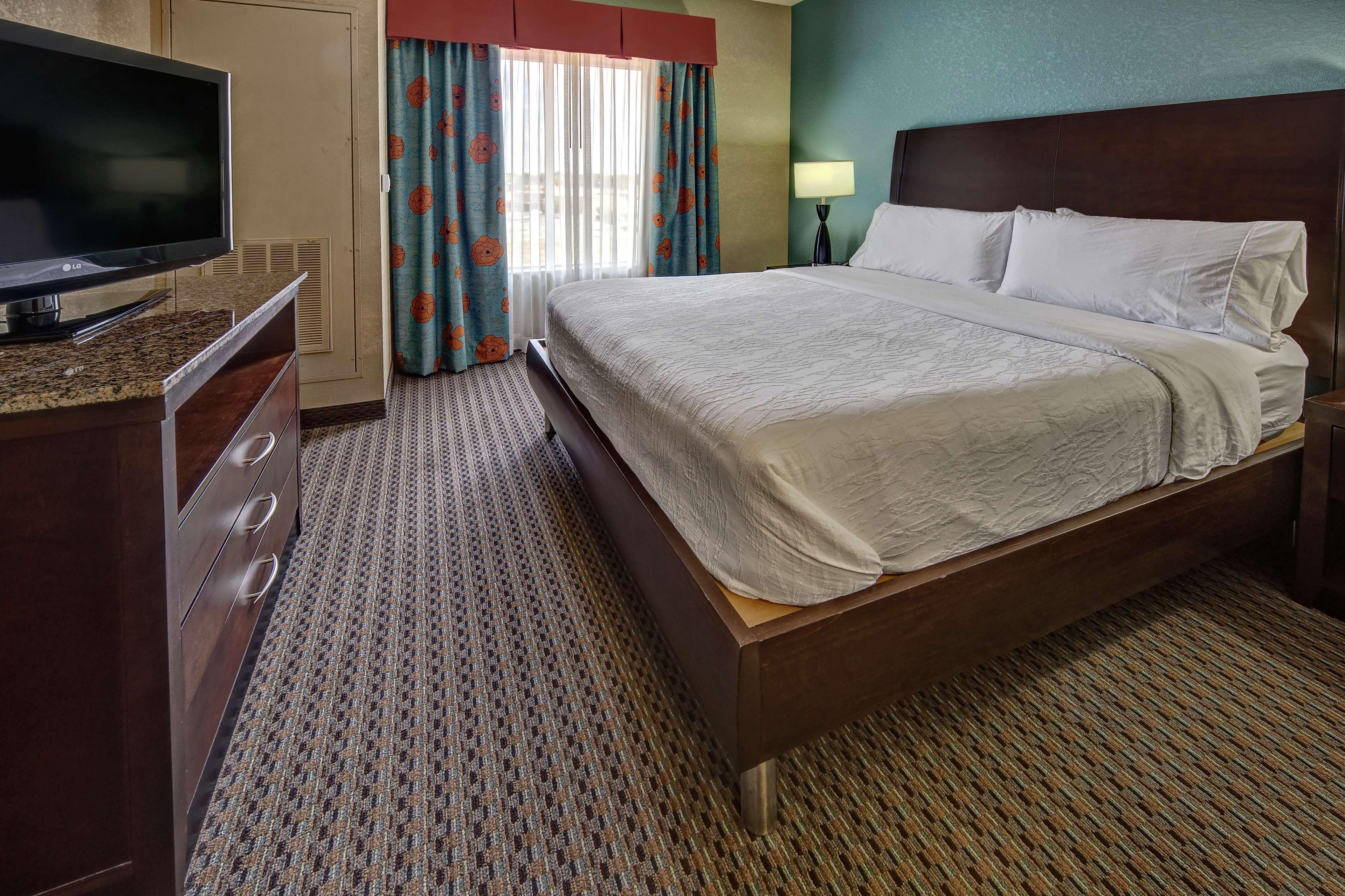 Hilton Garden Midtown Hotel 3*