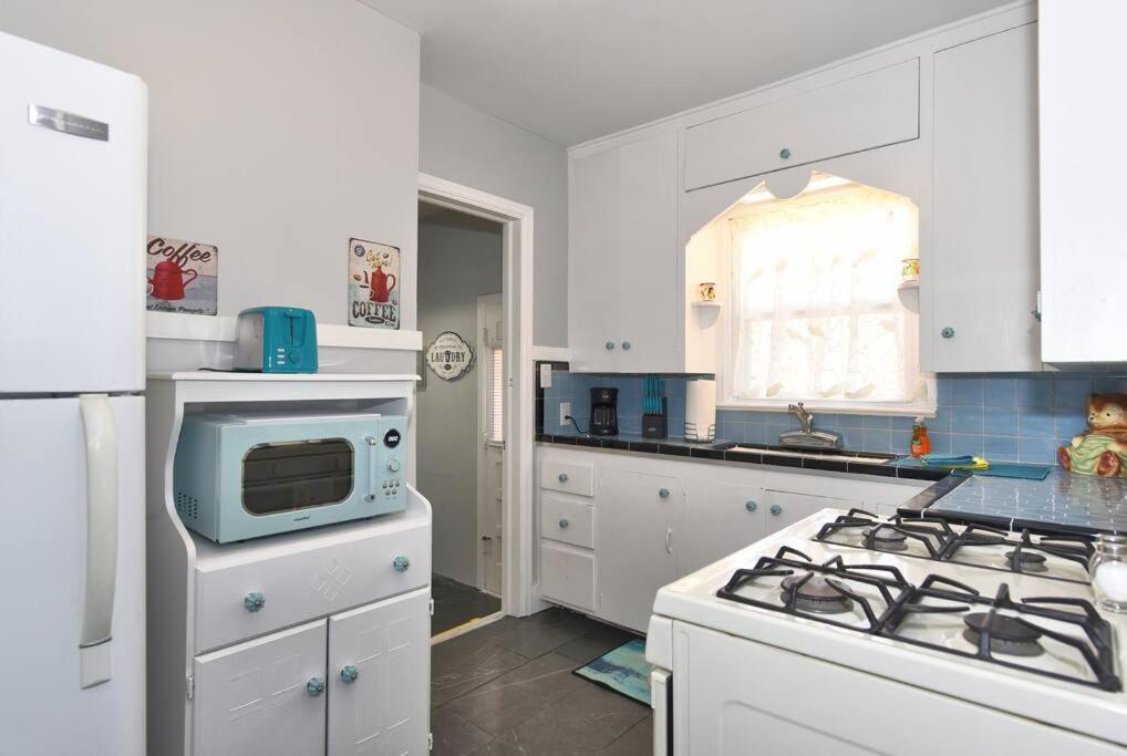 Blue Flamingo's Charming Home-heart Of Tulsa2- Cherry St-expo-11th Holiday home Tulsa