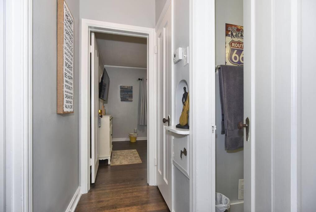 Blue Flamingo's Charming Home-heart Of Tulsa2- Cherry St-expo-11th Holiday home