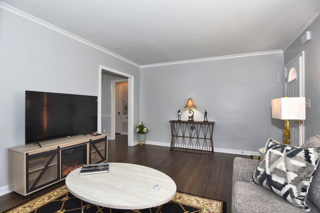 Blue Flamingo's Charming Home-heart Of Tulsa2- Cherry St-expo-11th * Tulsa