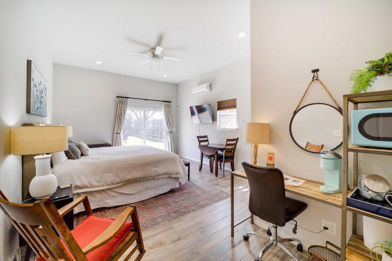 Holiday home Vacation About 3 Mi To Downtown Tulsa