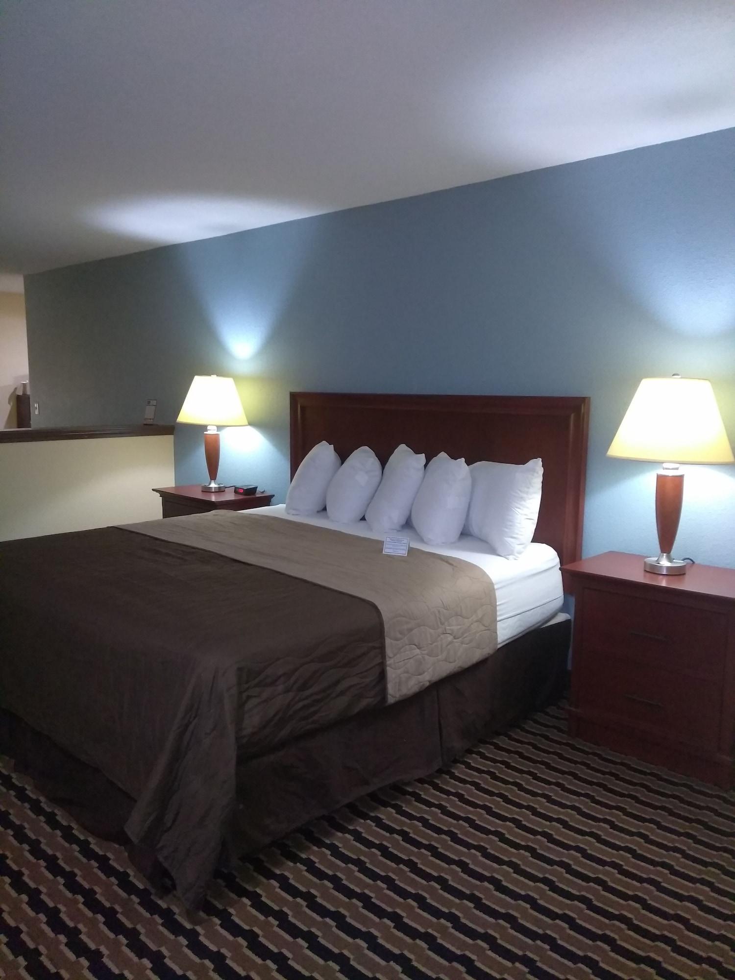 Hotel Expo 2*