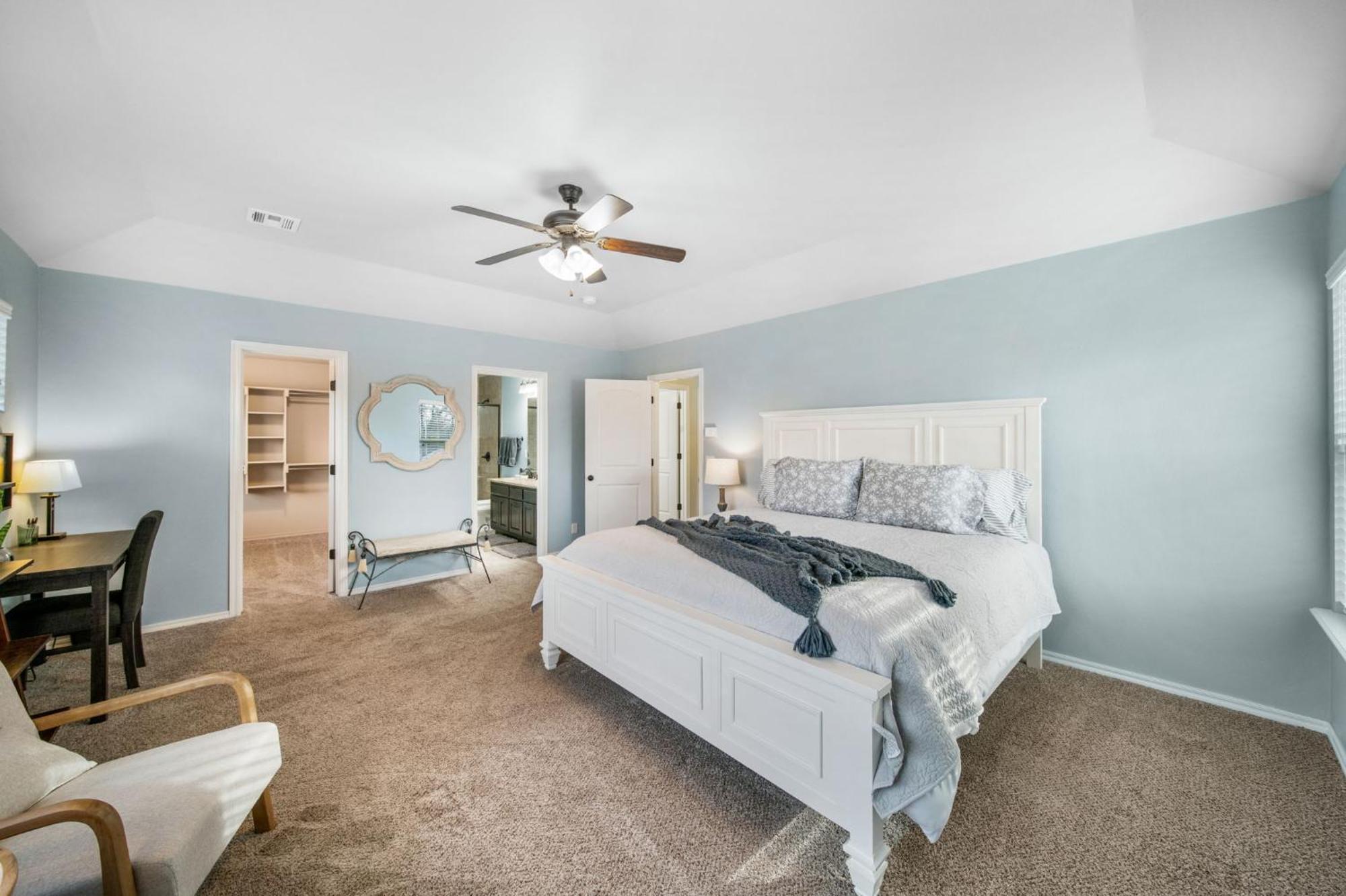 6 Bed,fire Pit, Grill, Walk To Tu By Hvnlyhomes Holiday home Tulsa