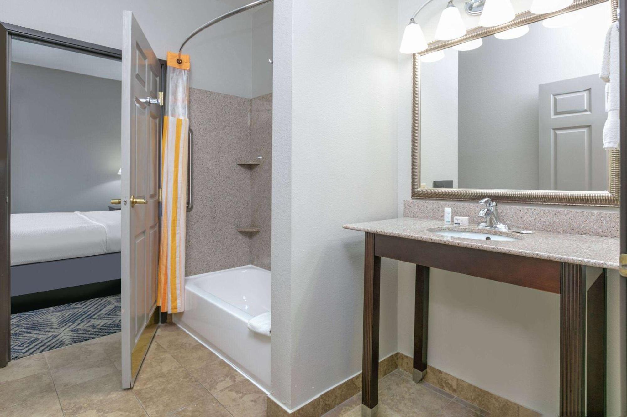 La Quinta By Wyndham Airport / Expo Square 3* Tulsa