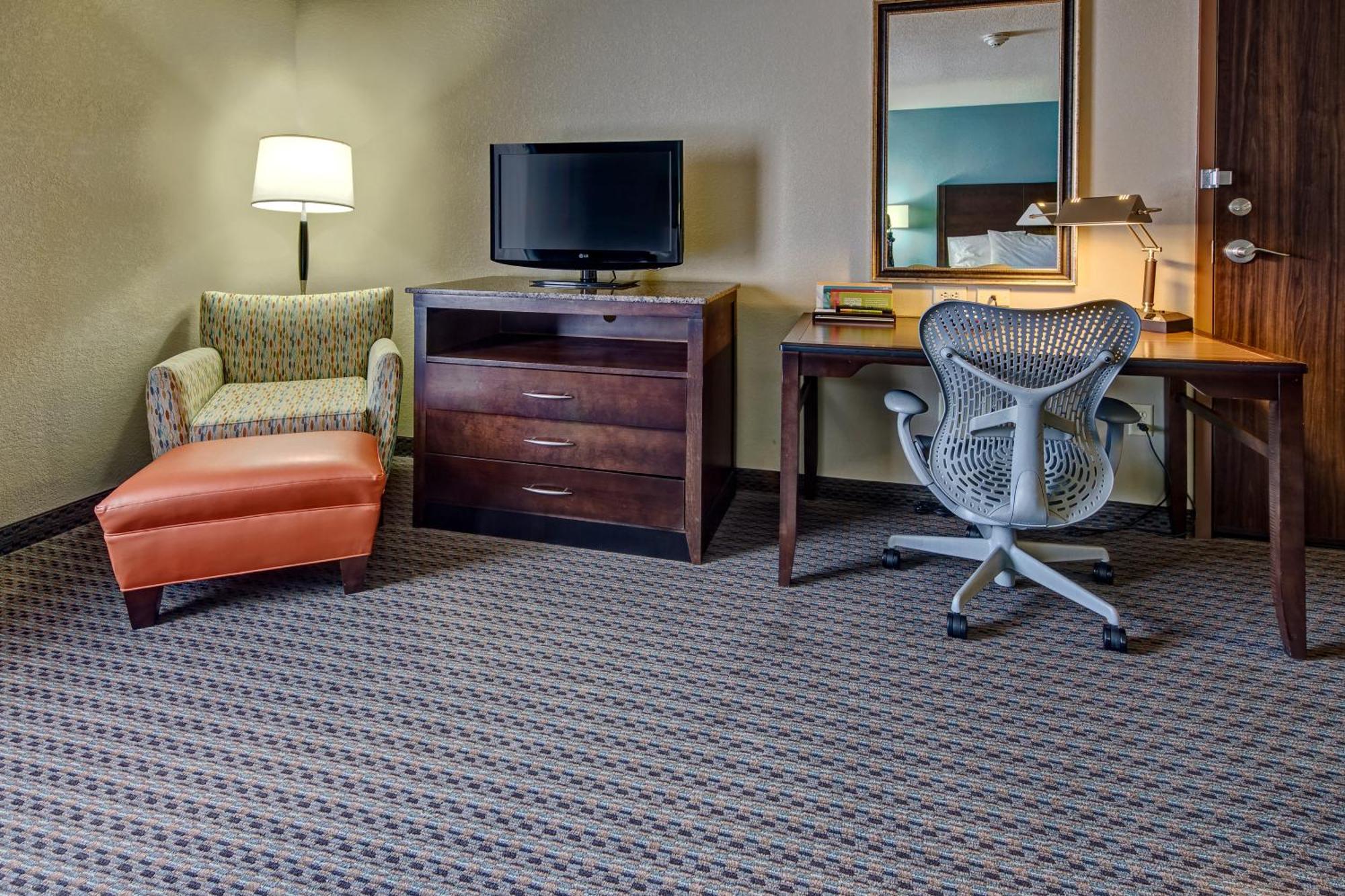 Hilton Garden Midtown