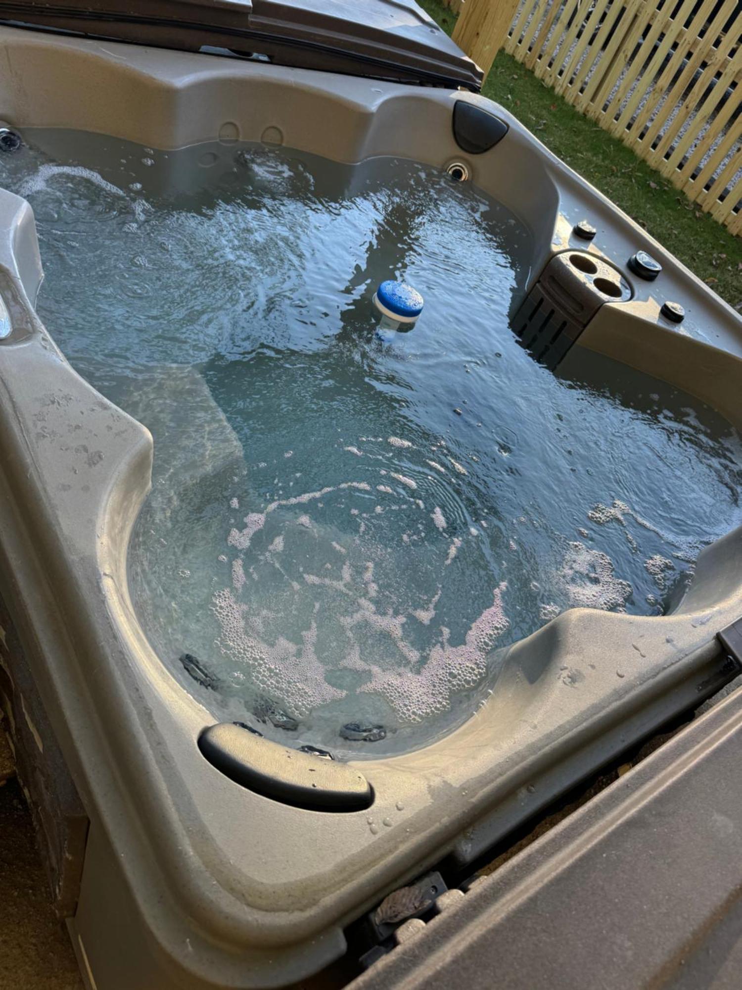 Holiday home Hottub, Pool Table, Basketball, Firepit, Sleeps 8 Tulsa