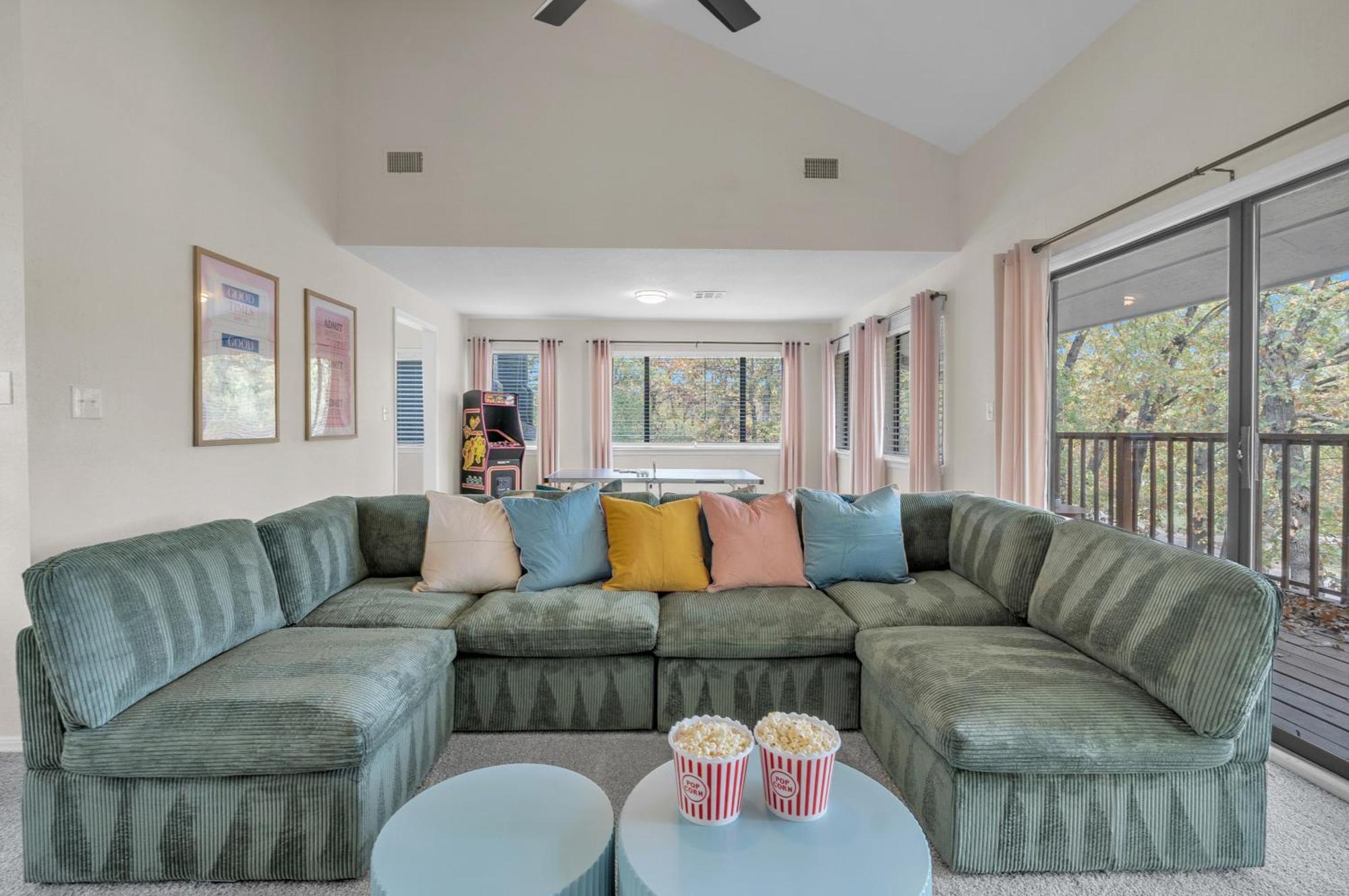 Wes Anderson-theme 5bd - Movie Theater & Pingpong Holiday home