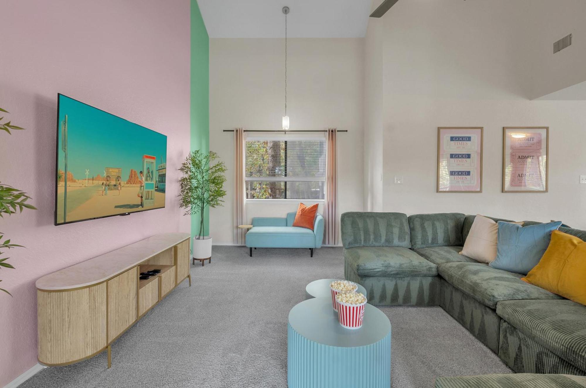 Wes Anderson-theme 5bd - Movie Theater & Pingpong Holiday home