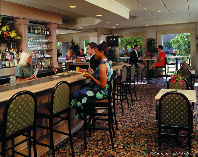 Oyo I-44 Midtown Hotel