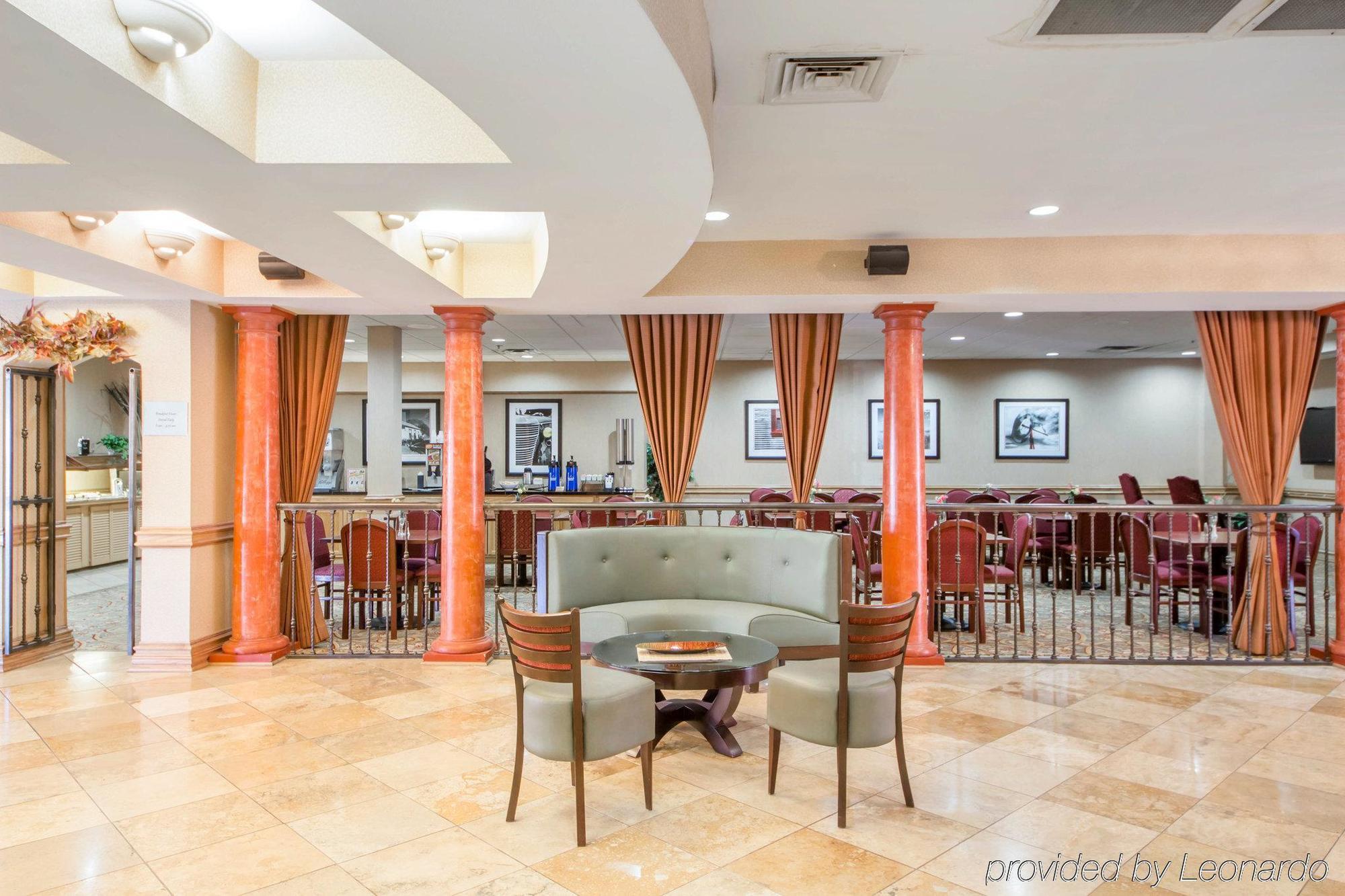 Hotel Clarion International Airport Tulsa