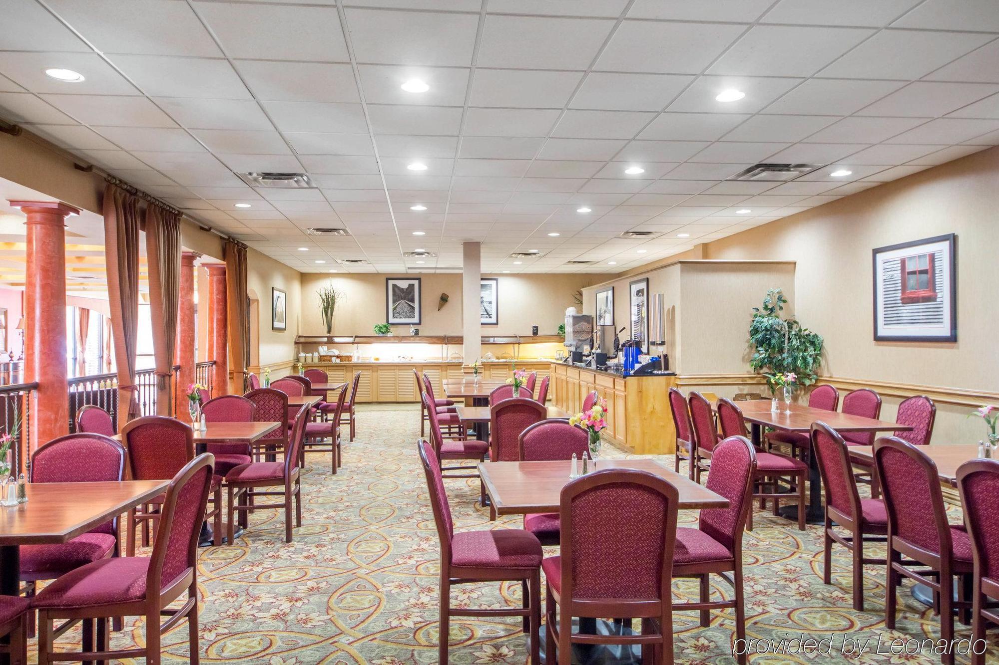 Clarion International Airport Tulsa