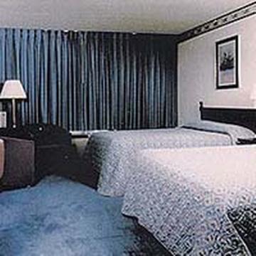 Trade Winds Motel