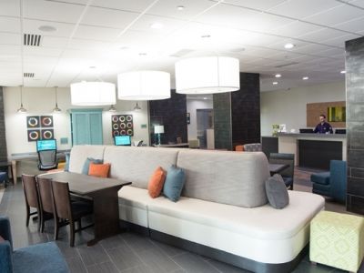 Hotel Home2 By Hilton Hills Tulsa