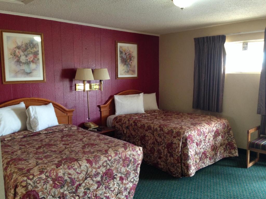 Western Capri Motel 2*