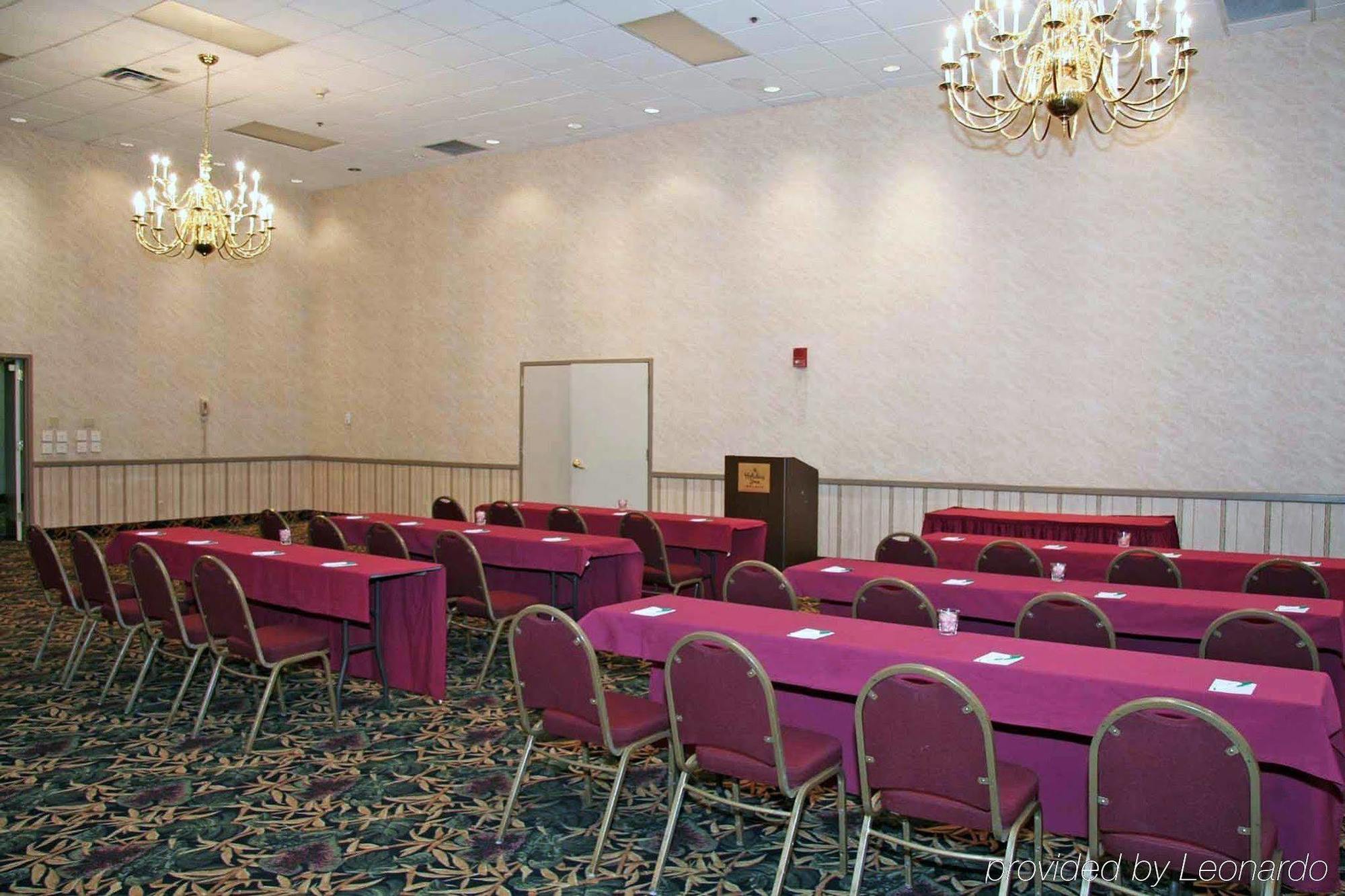 Hotel Oyo I-44 Midtown Tulsa