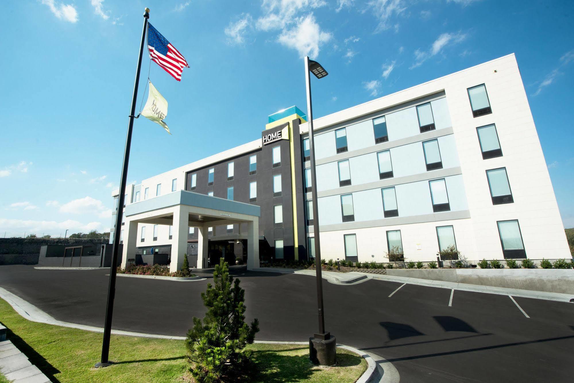 Home2 By Hilton Hills 3*