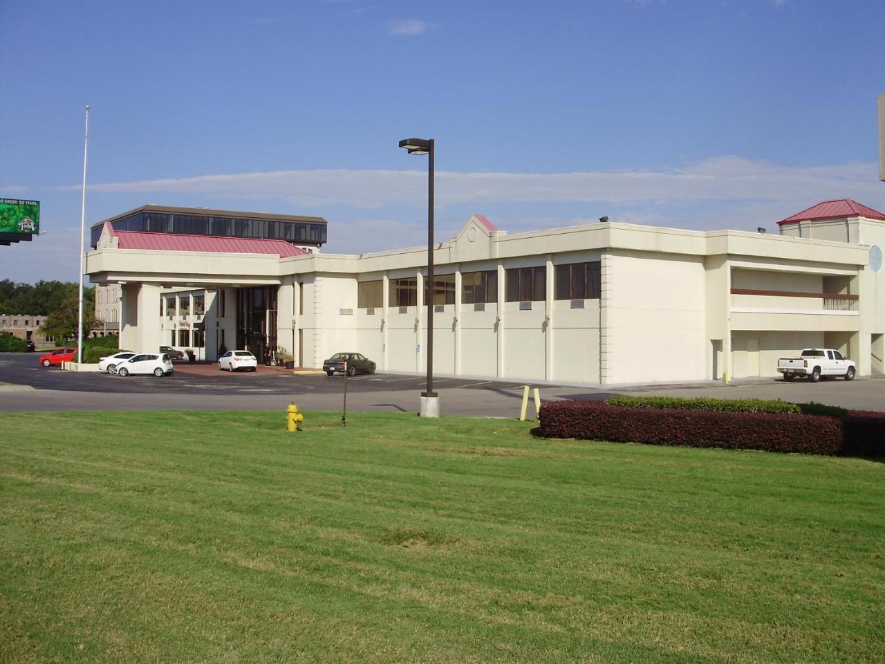 Trade Winds Motel Tulsa