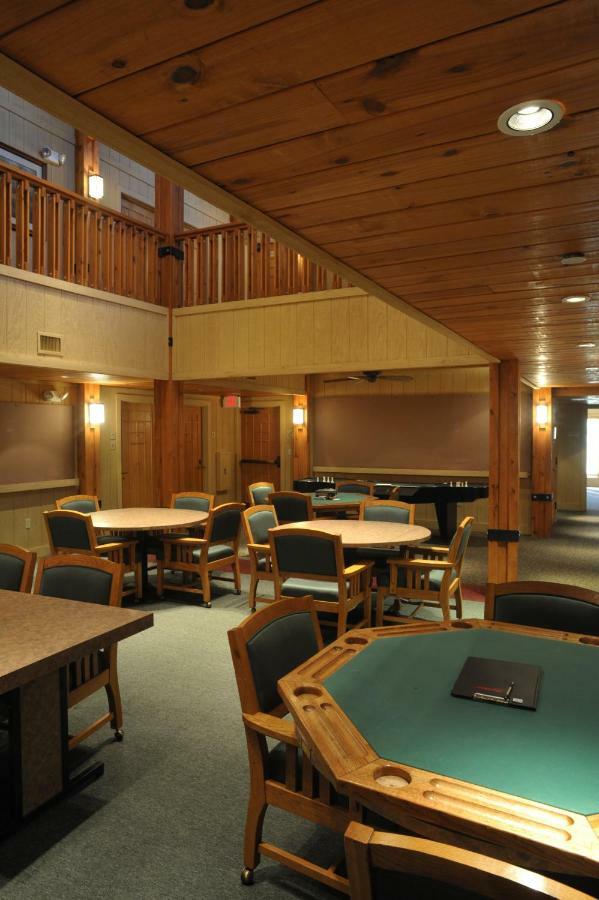 Lodge Postoak And Retreat Tulsa