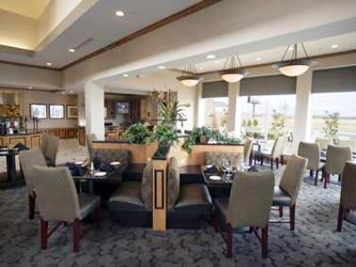 Hilton Garden South 3*