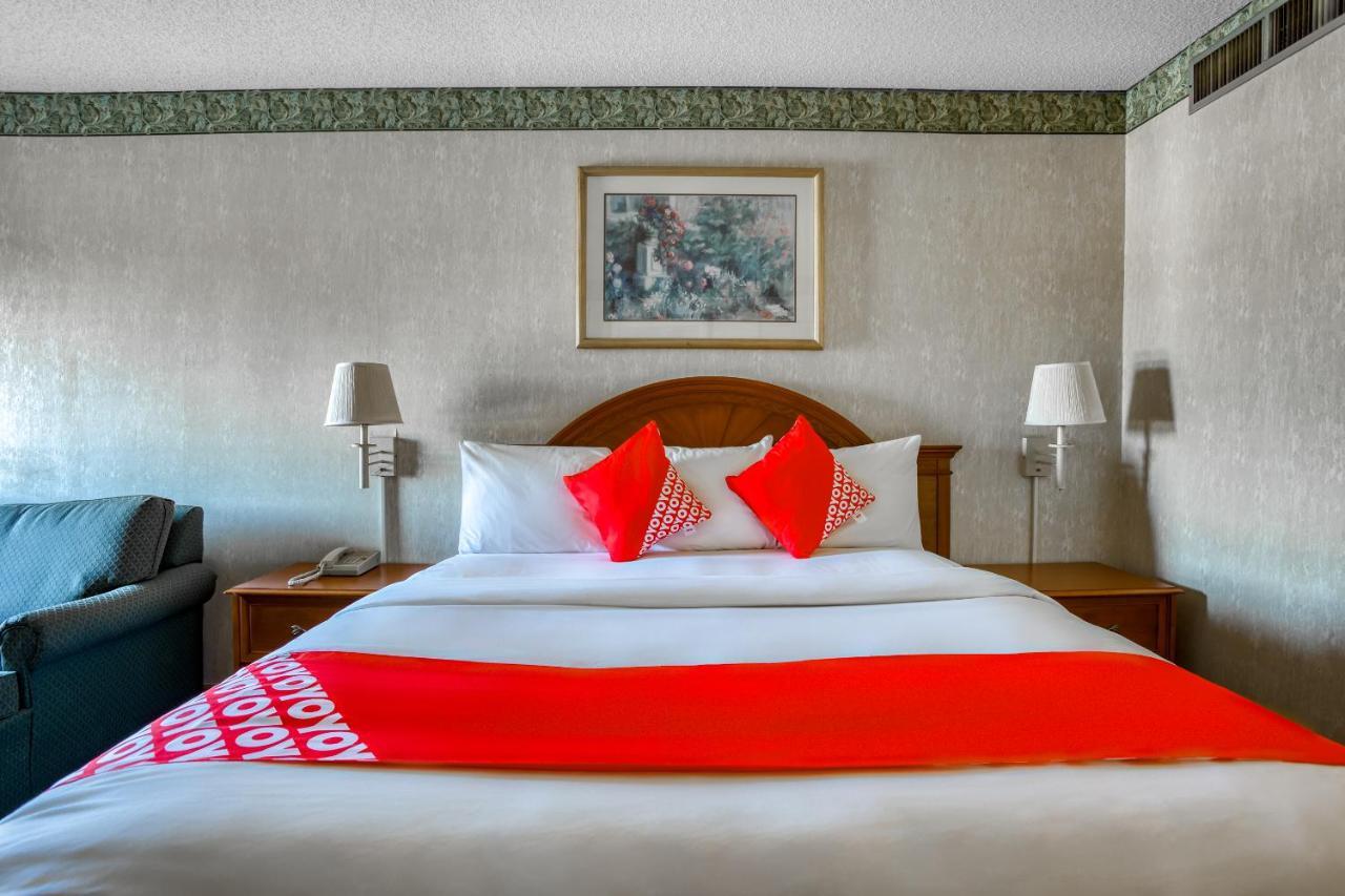 Oyo I-44 Midtown Hotel 2*